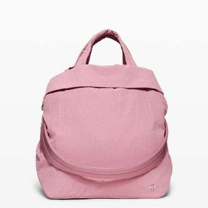 lululemon On My Level 19L Bag Pink Taupe